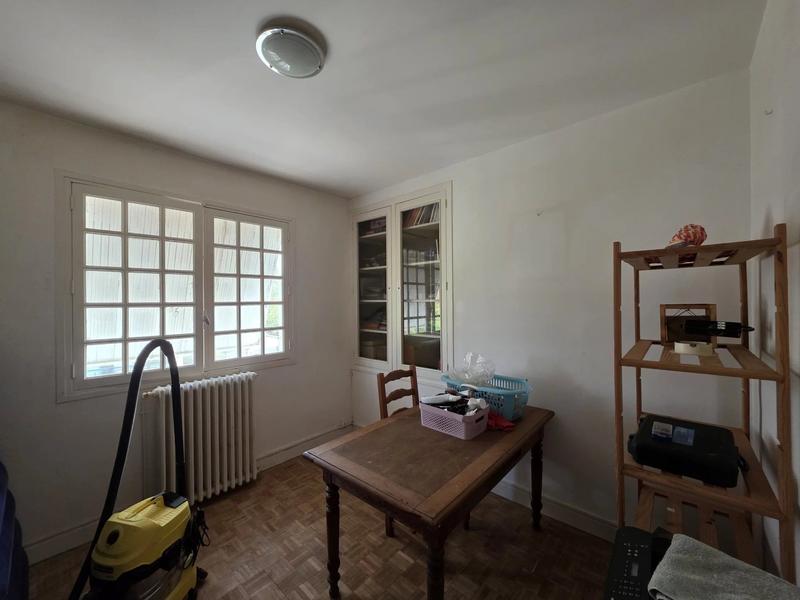 Maison - 98 m² - 6 pièces