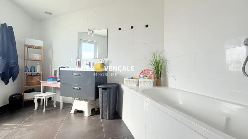 Maison - 74 m² - 3 pièces