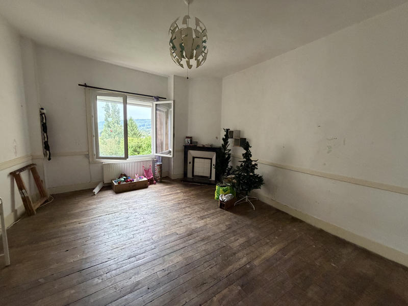 Maison - 103 m² - 4 pièces