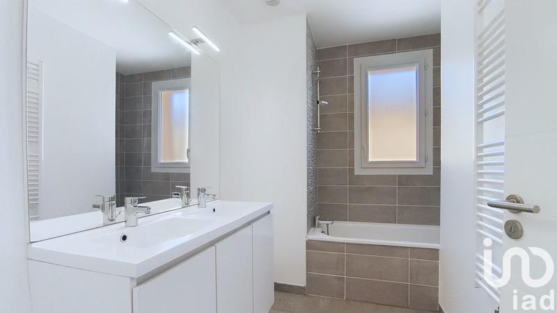 Maison - 87 m² - 4 pièces