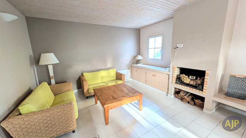 Maison - 95 m² - 5 pièces