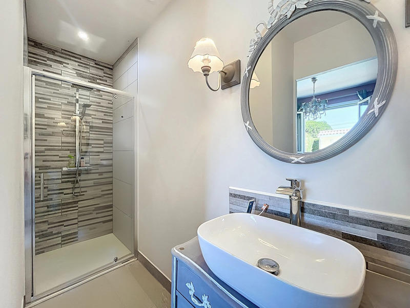 Maison - 165 m² - 6 pièces