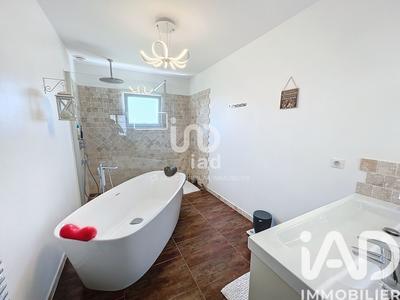 Maison - 140 m² - 6 pièces