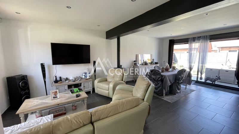 Villa - 96 m² - 5 pièces