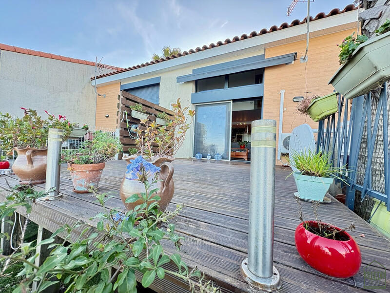 Maison - 84 m² - 3 pièces