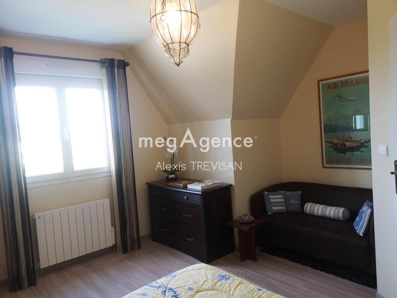 Maison - 143 m² - 8 pièces