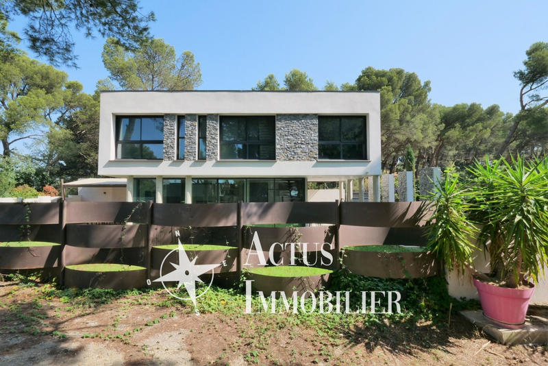 Maison - 122 m² - 5 pièces