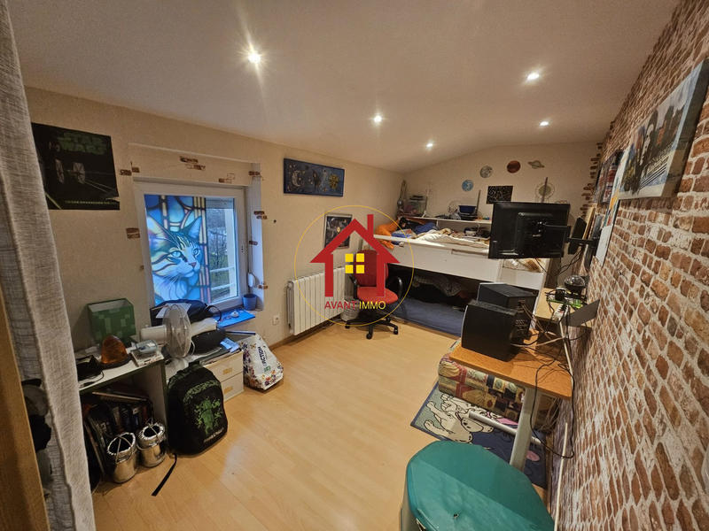 Maison - 108 m² - 8 pièces