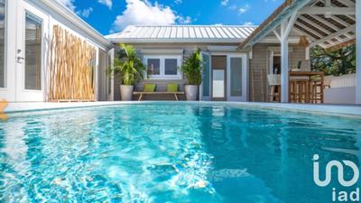 Maison - 200 m² - 4 pièces