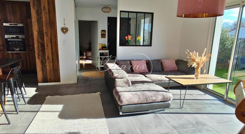 Maison - 113 m² - 6 pièces