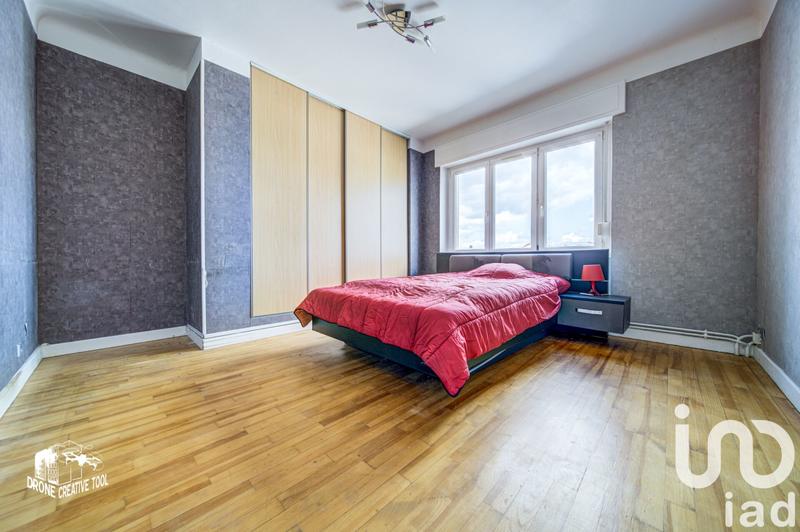 Maison - 177 m² - 6 pièces