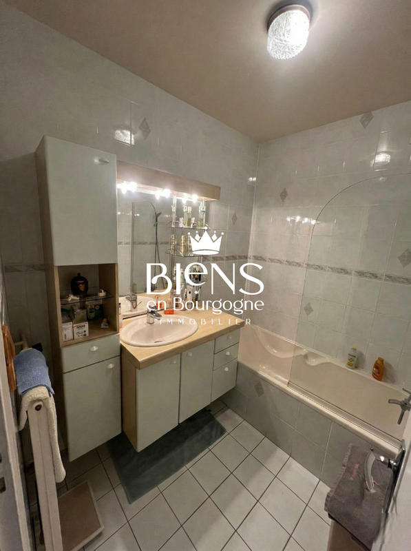 Appartement - 76 m² - 3 pièces