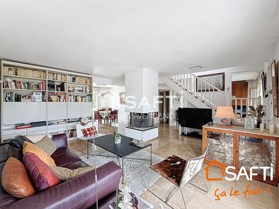 Maison - 140 m² - 7 pièces