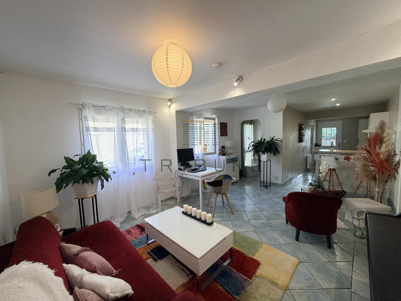 Maison - 75 m² - 3 pièces