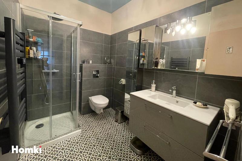 Appartement - 131 m² - 5 pièces