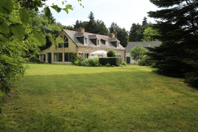 Maison - 163 m² - 6 pièces