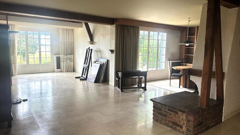 Maison ancienne - 300 m² - 9 pièces