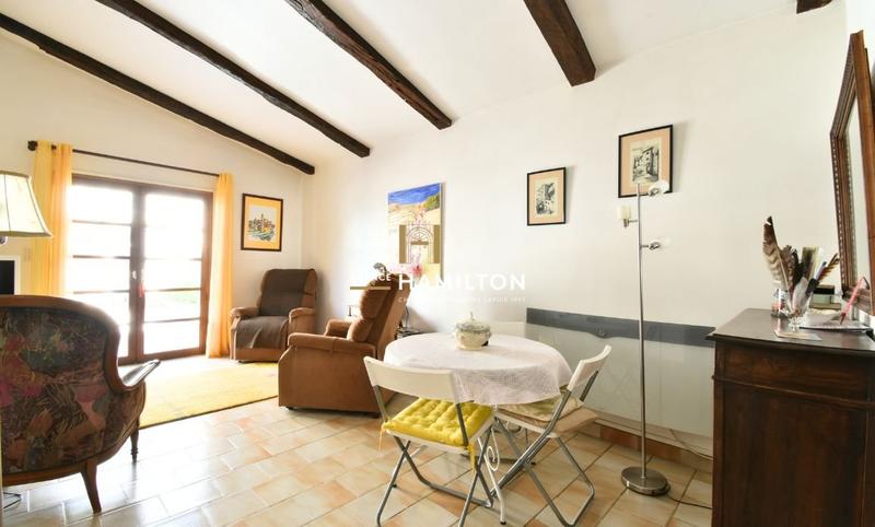 Maison - 223 m² - 8 pièces