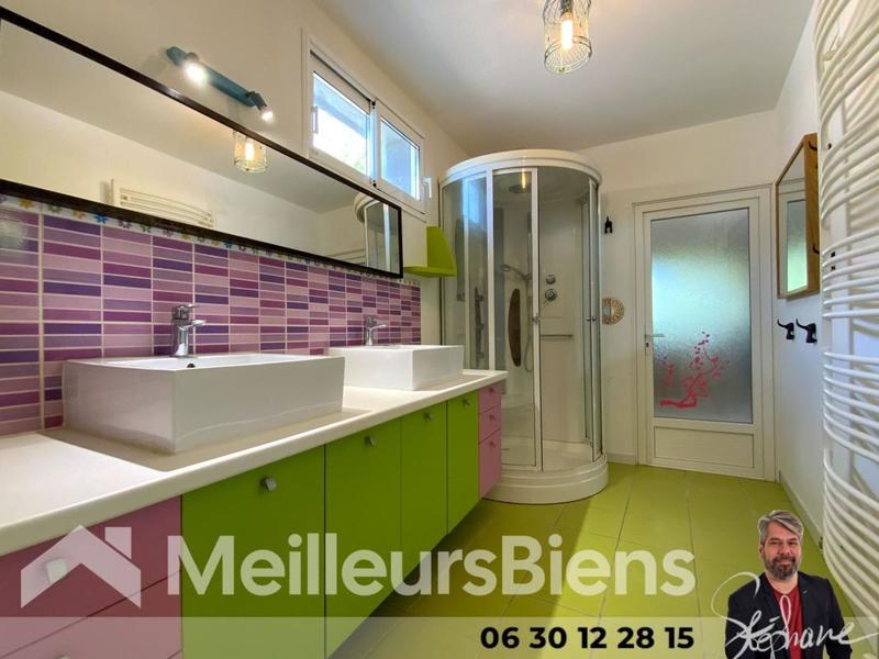 Maison - 190 m² - 6 pièces