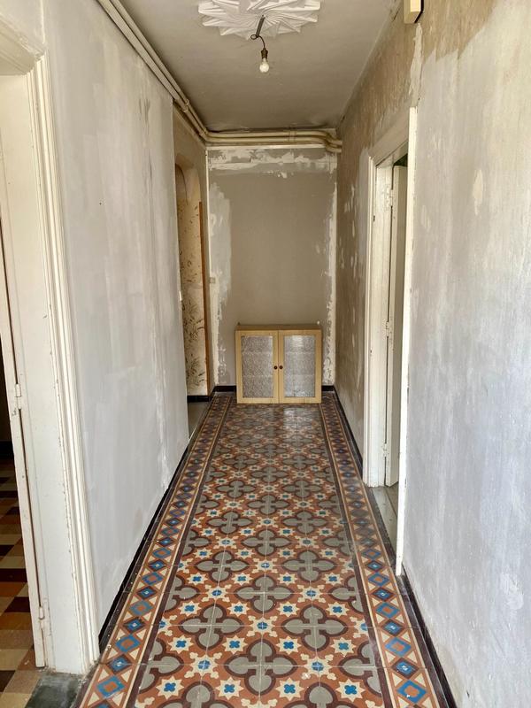 Maison - 233 m² - 10 pièces