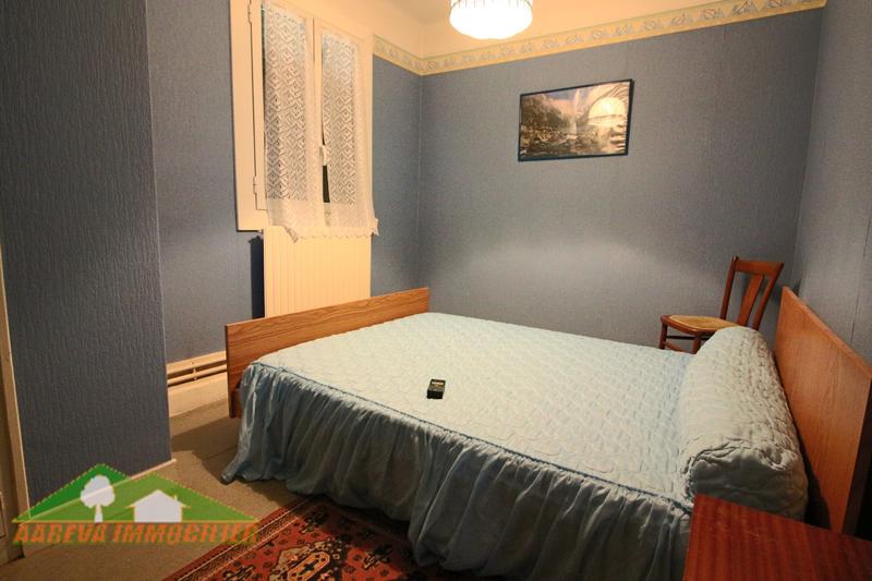 Maison - 158 m² - 8 pièces