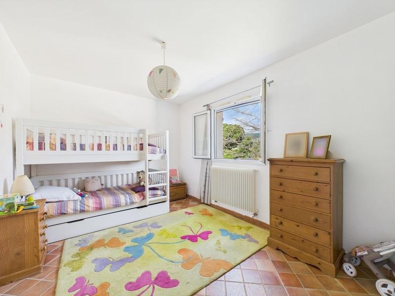 Maison - 167 m² - 5 pièces