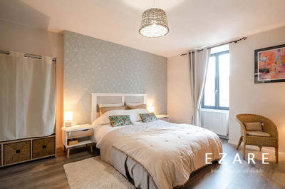 Maison - 625 m² - 21 pièces