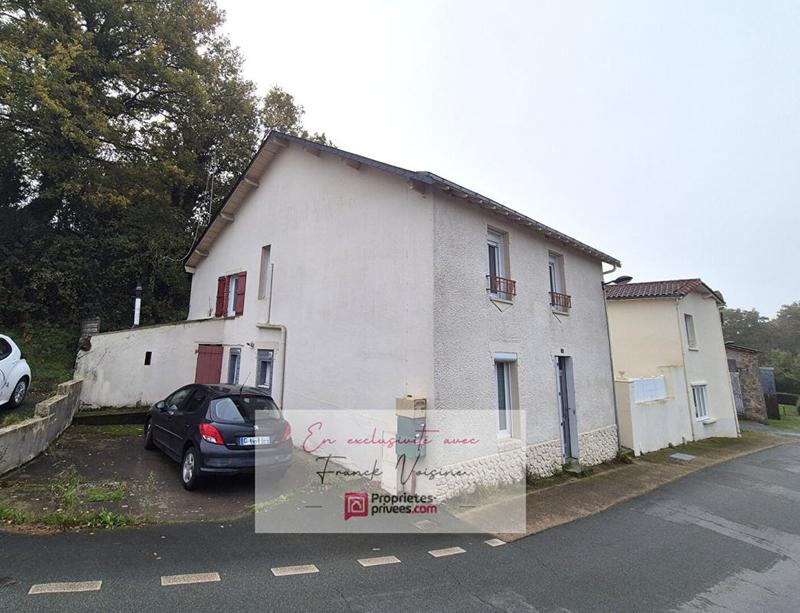 Maison - 123 m² - 8 pièces