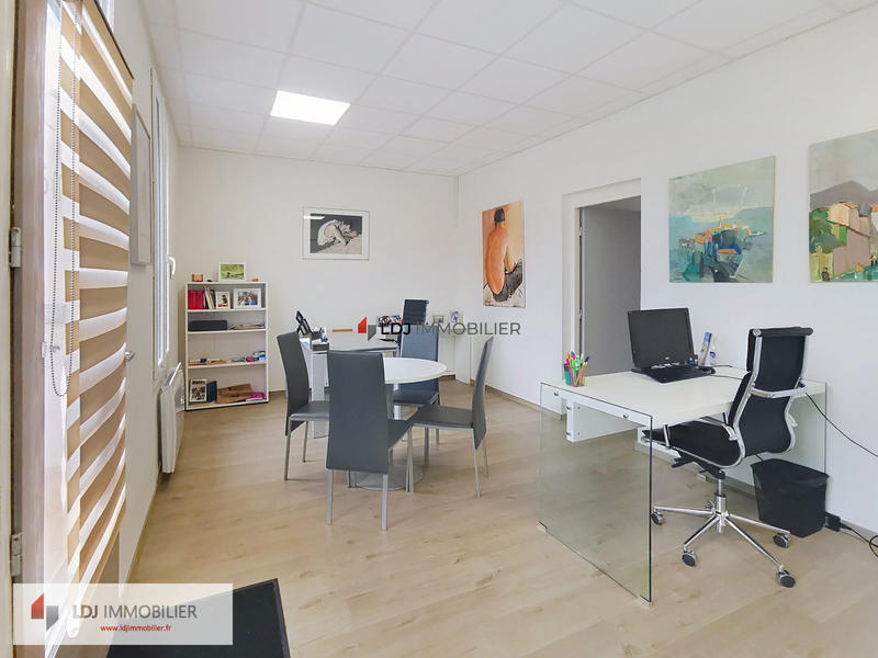 Maison - 186 m² - 7 pièces