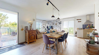 Maison - 87 m² - 4 pièces