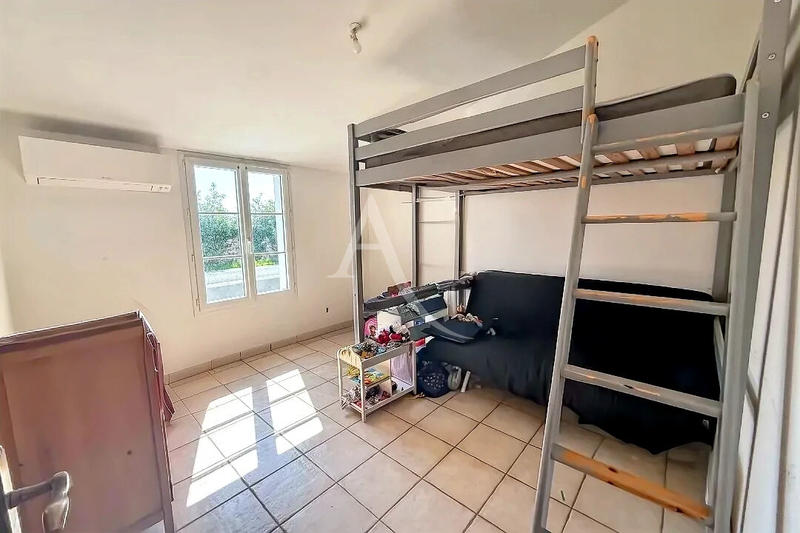 Maison - 165 m² - 7 pièces