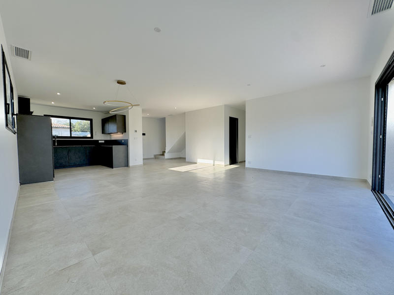 Villa - 150 m² - 6 pièces