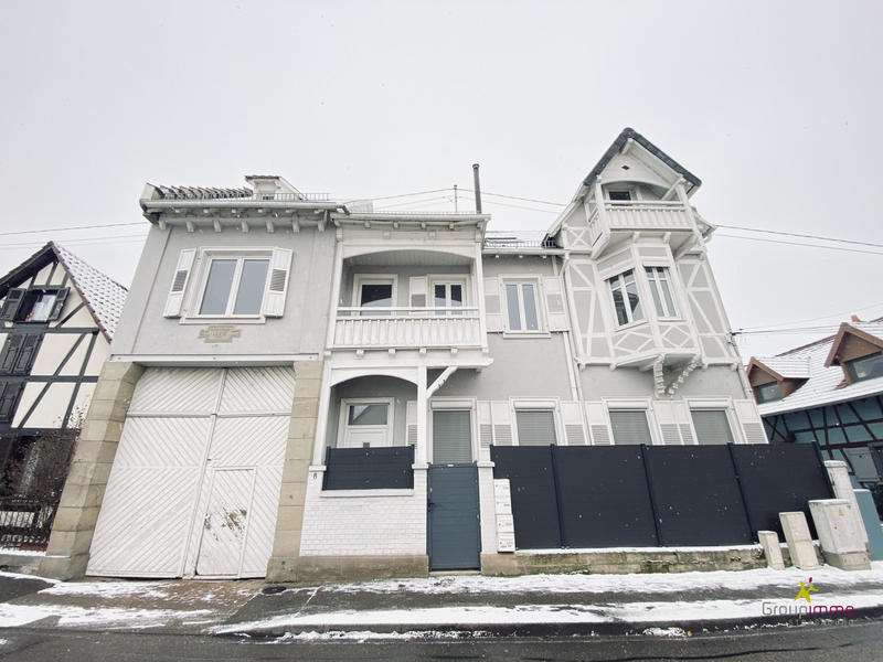 Appartement - 194 m² - 5 pièces