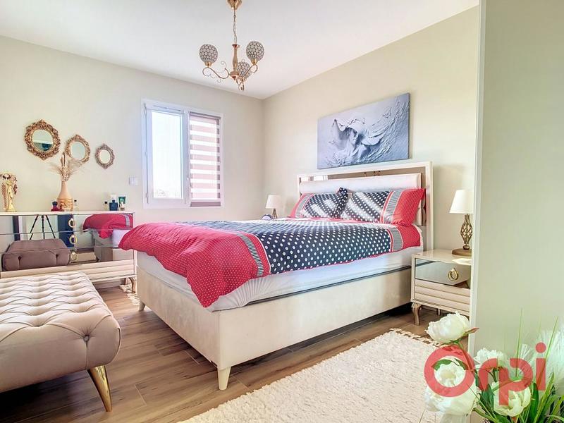 Maison - 122 m² - 5 pièces