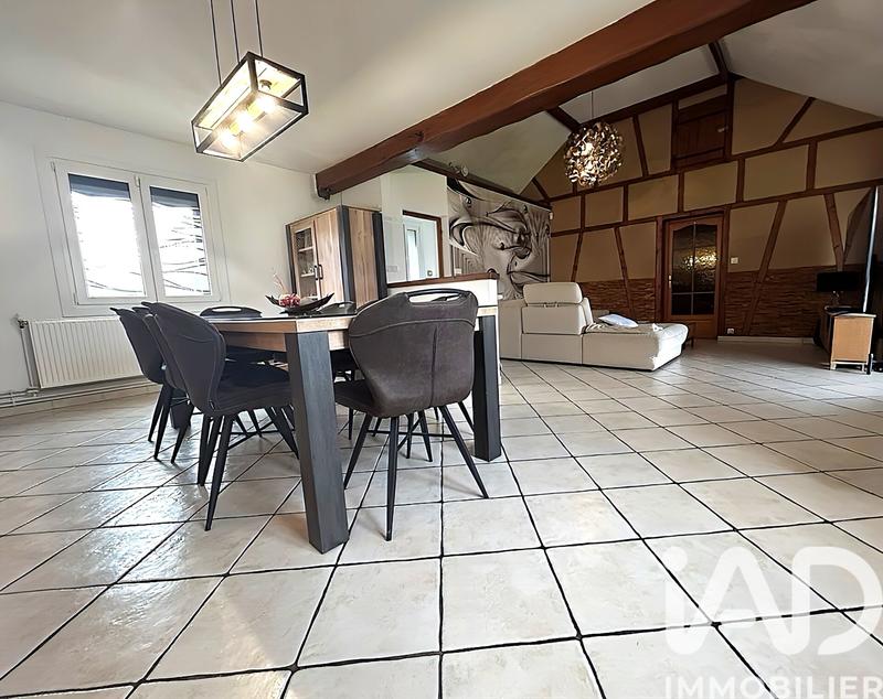 Maison - 120 m² - 7 pièces