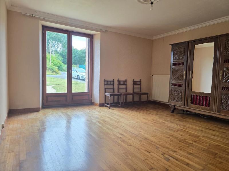 Maison - 93 m² - 5 pièces