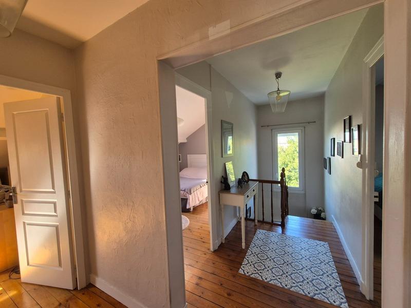 Maison - 112 m² - 6 pièces