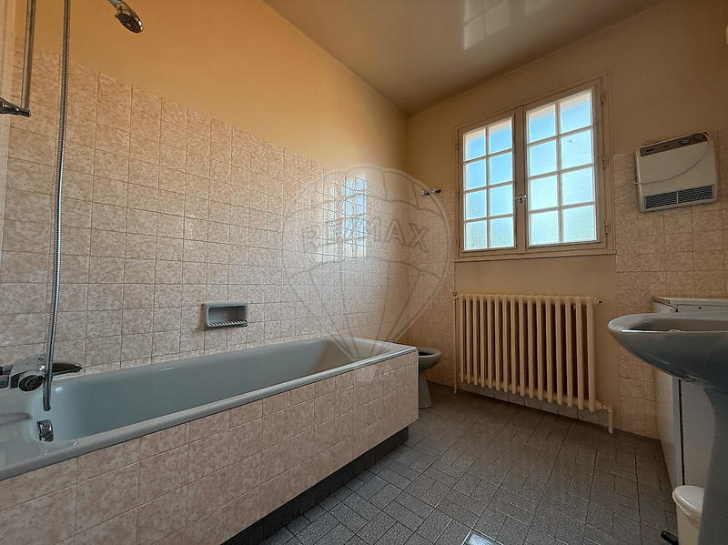 Maison - 105 m² - 5 pièces