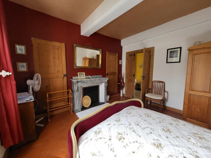 Maison - 436 m² - 15 pièces