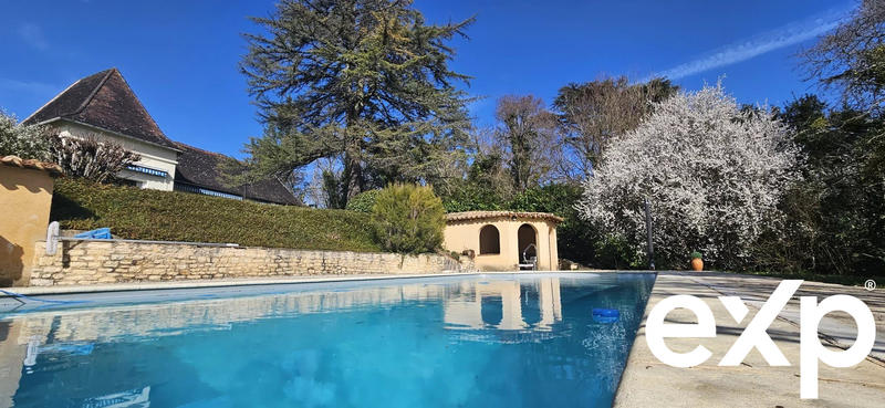 Maison - 165 m² - 5 pièces