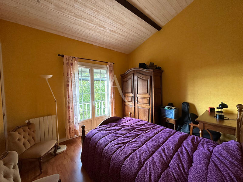 Maison - 188 m² - 7 pièces