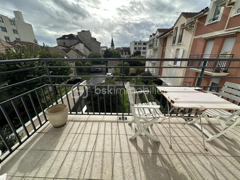 Appartement - 67 m² - 3 pièces