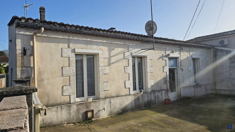 Maison - 104 m² - 5 pièces