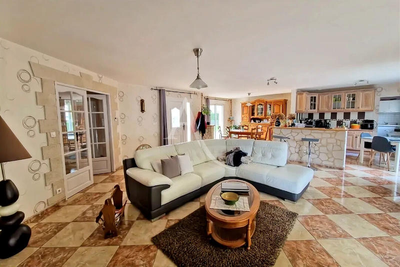 Maison - 130 m² - 4 pièces