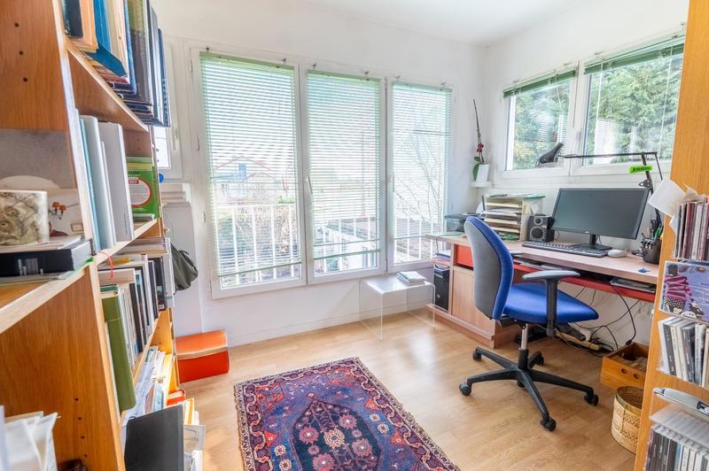 Maison - 180 m² - 7 pièces