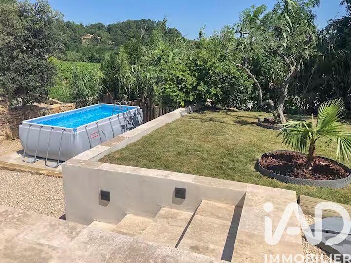 Maison - 93 m² - 5 pièces