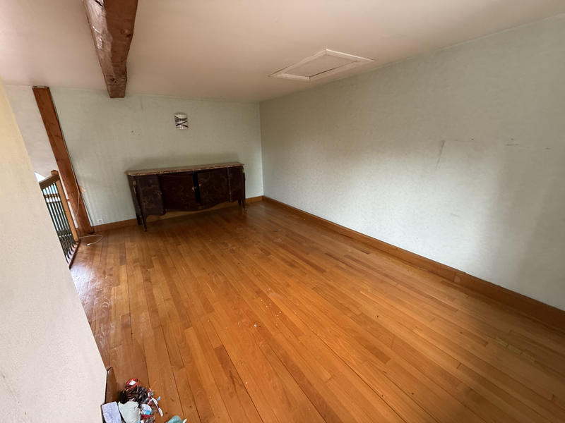 Maison - 185 m² - 6 pièces