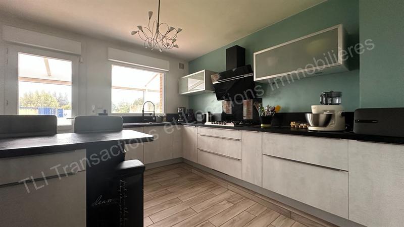 Maison - 141 m² - 6 pièces