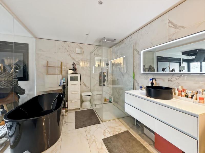 Maison de ville - 260 m² - 6 pièces