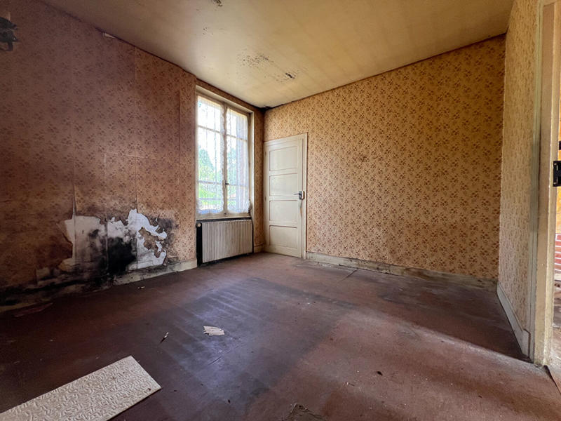 Maison - 92 m² - 5 pièces